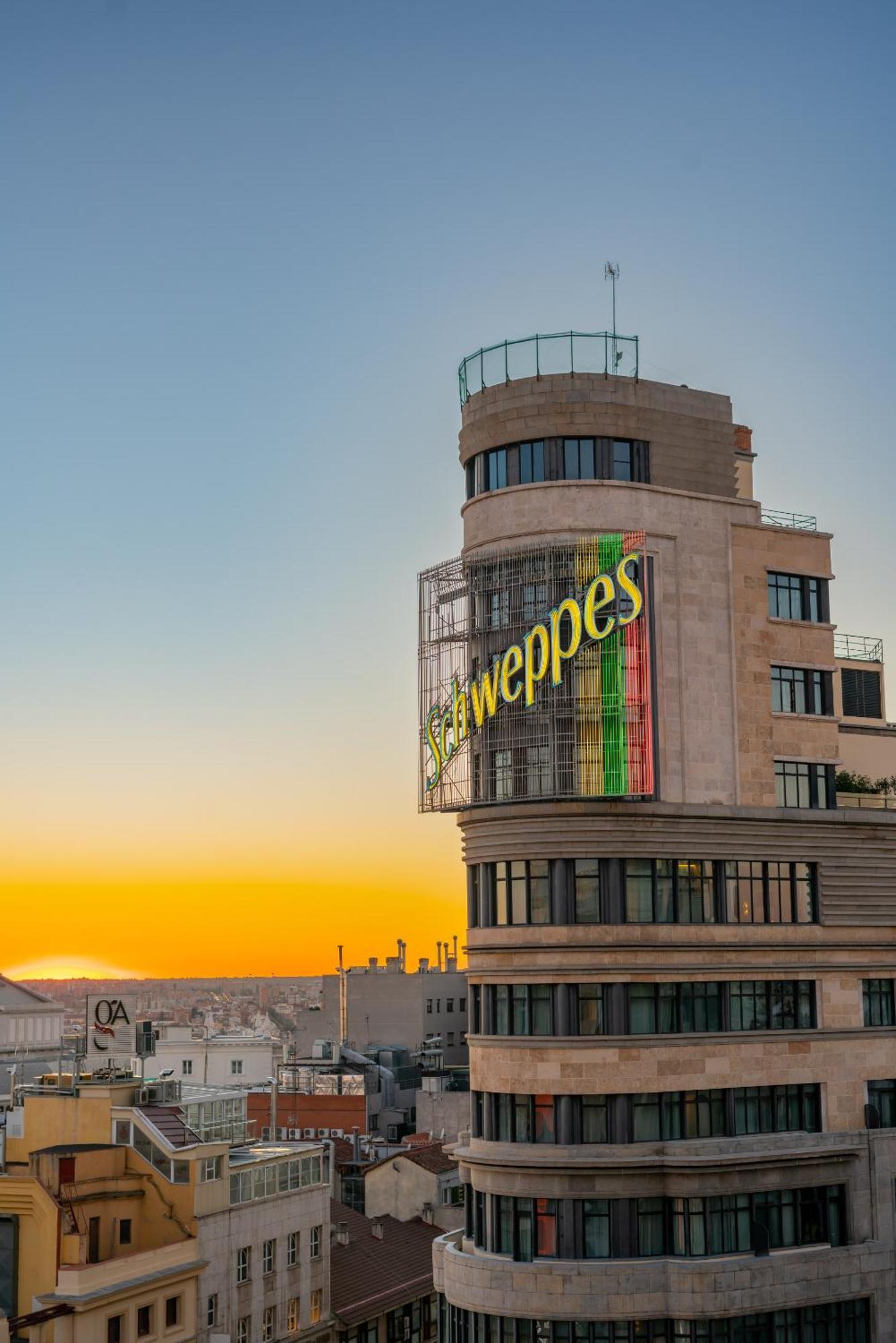 Hostal Gran Via 44 Madrid Exterior photo